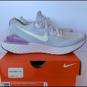 Women’s Nike Epic React Flyknit 2 Size 9